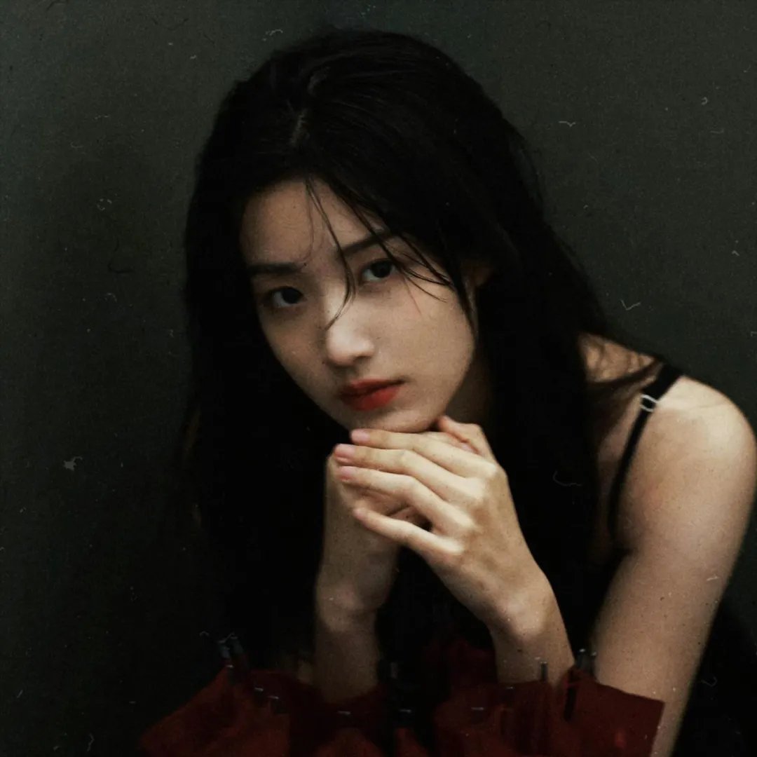 打脸偷我蛊虫的假苗疆圣女